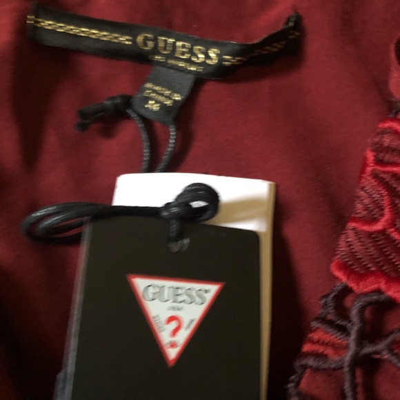 Guess Tegaan Burgundy Lace Dress Sz M NWT - Picture 6 of 7